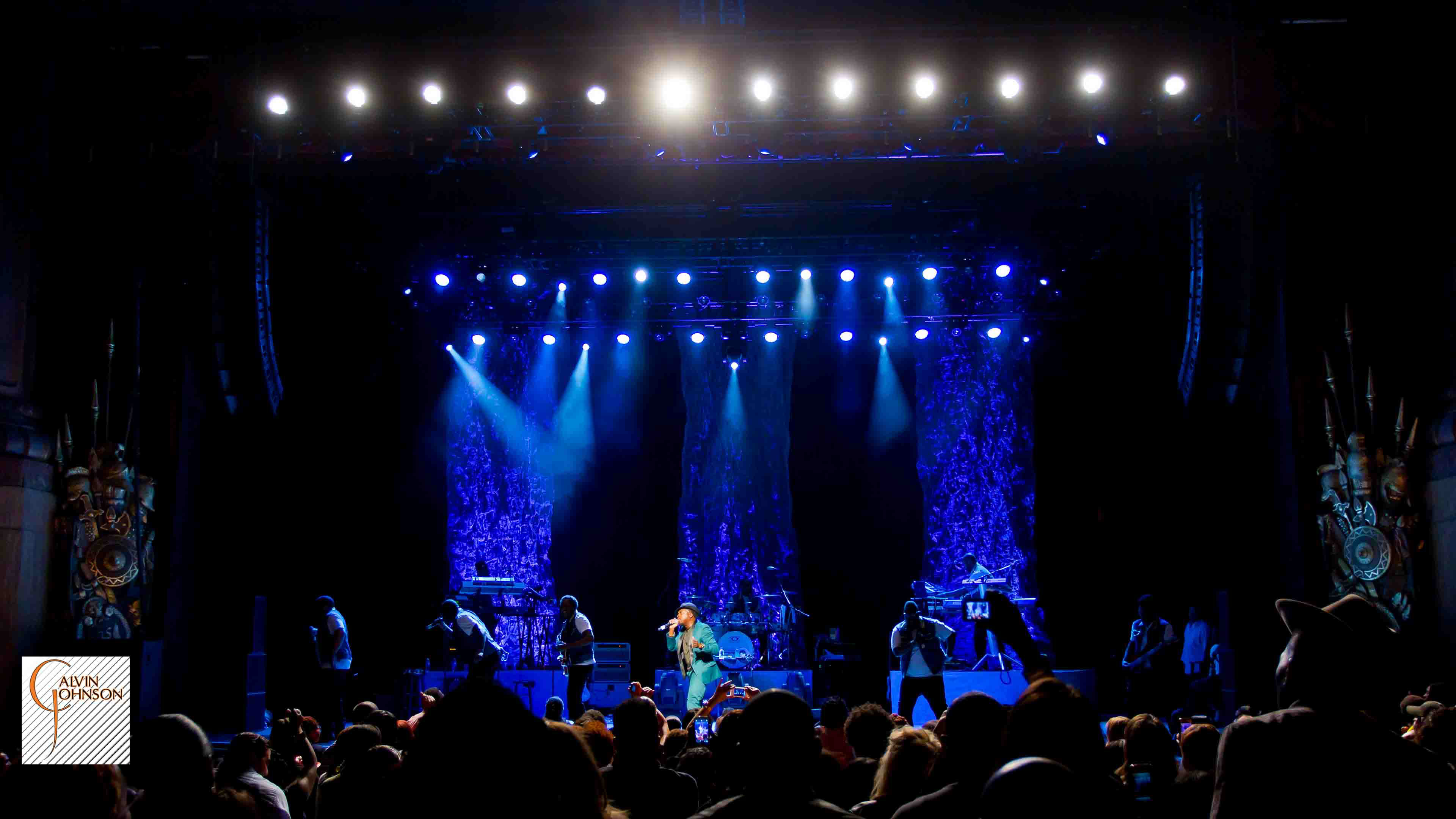 Anthony Hamilton Singing at his Back to Love Tour Concert