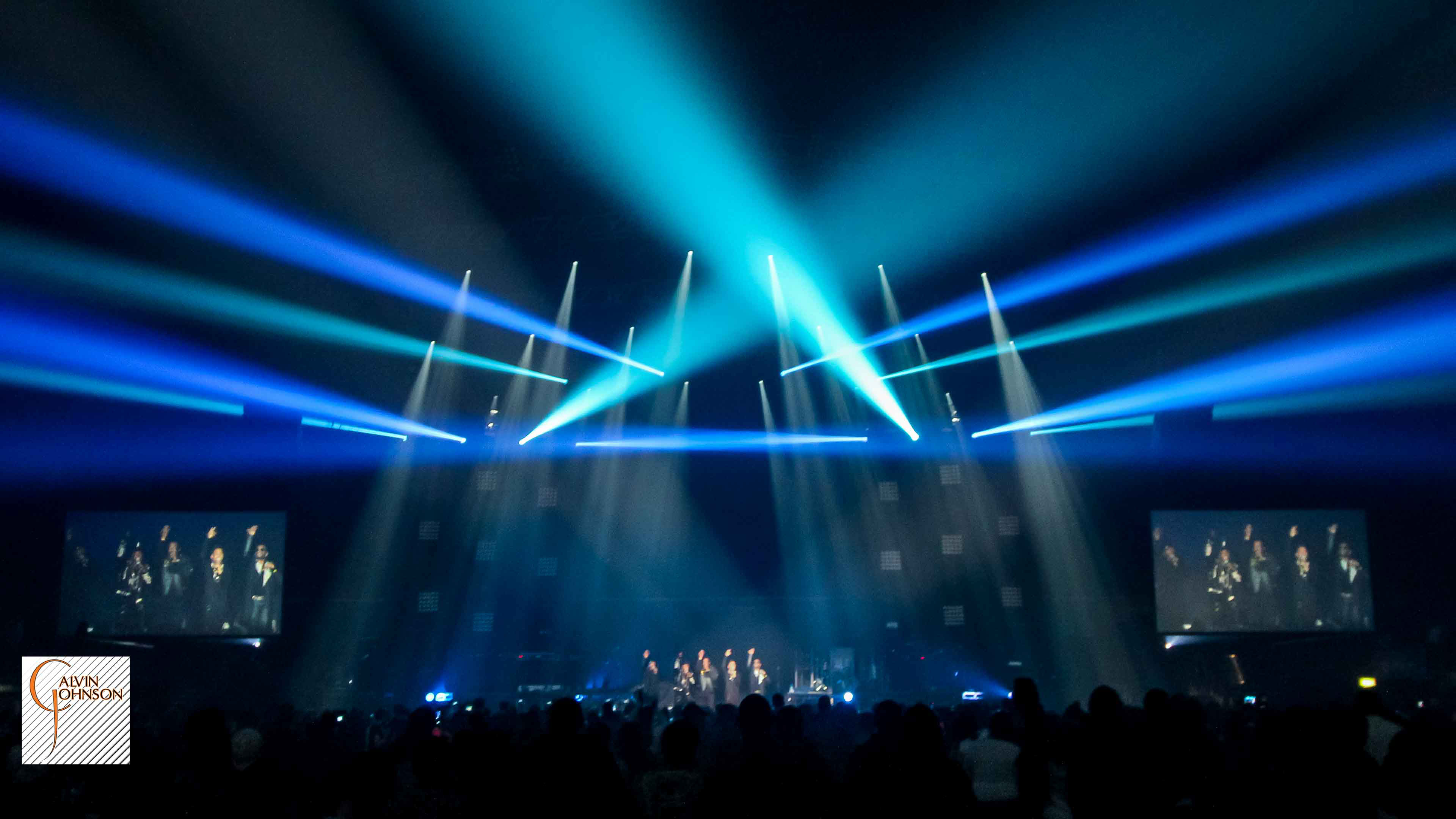 Blackstreet 2 Concert at Wembly Arena London. 
