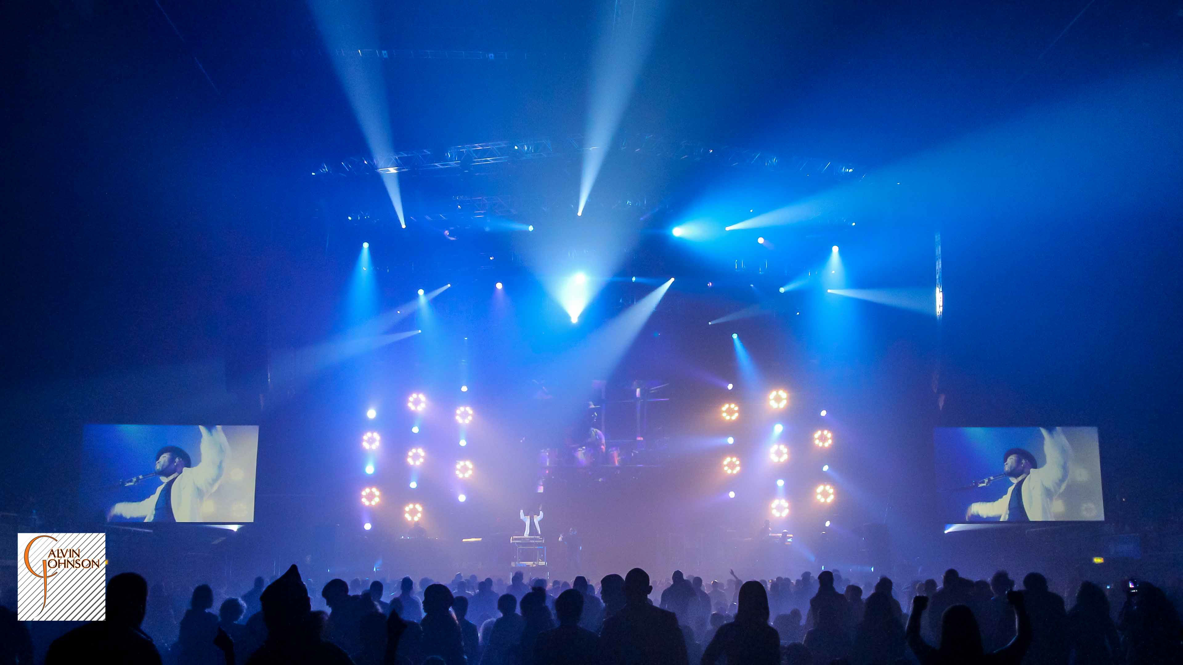 Blackstreet 2 Concert at Wembly Arena London. 