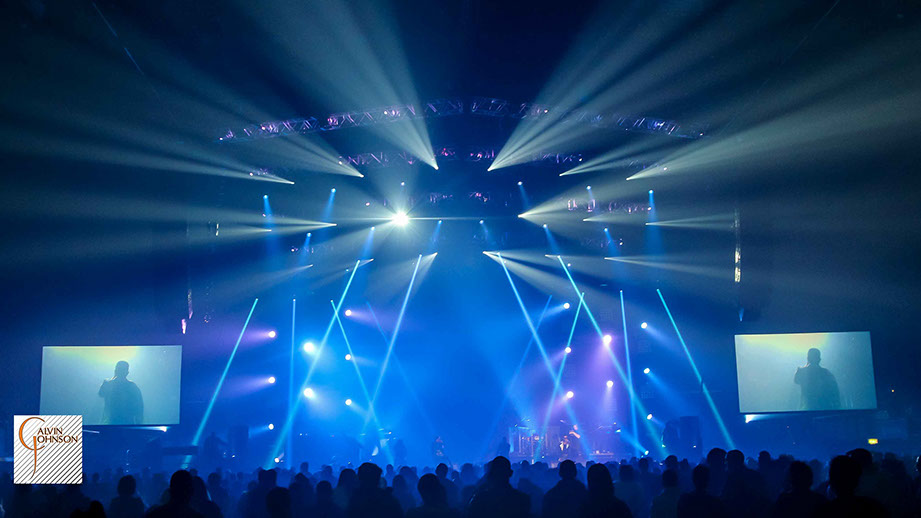 Blackstreet 2 Concert at Wembly Arena London. 