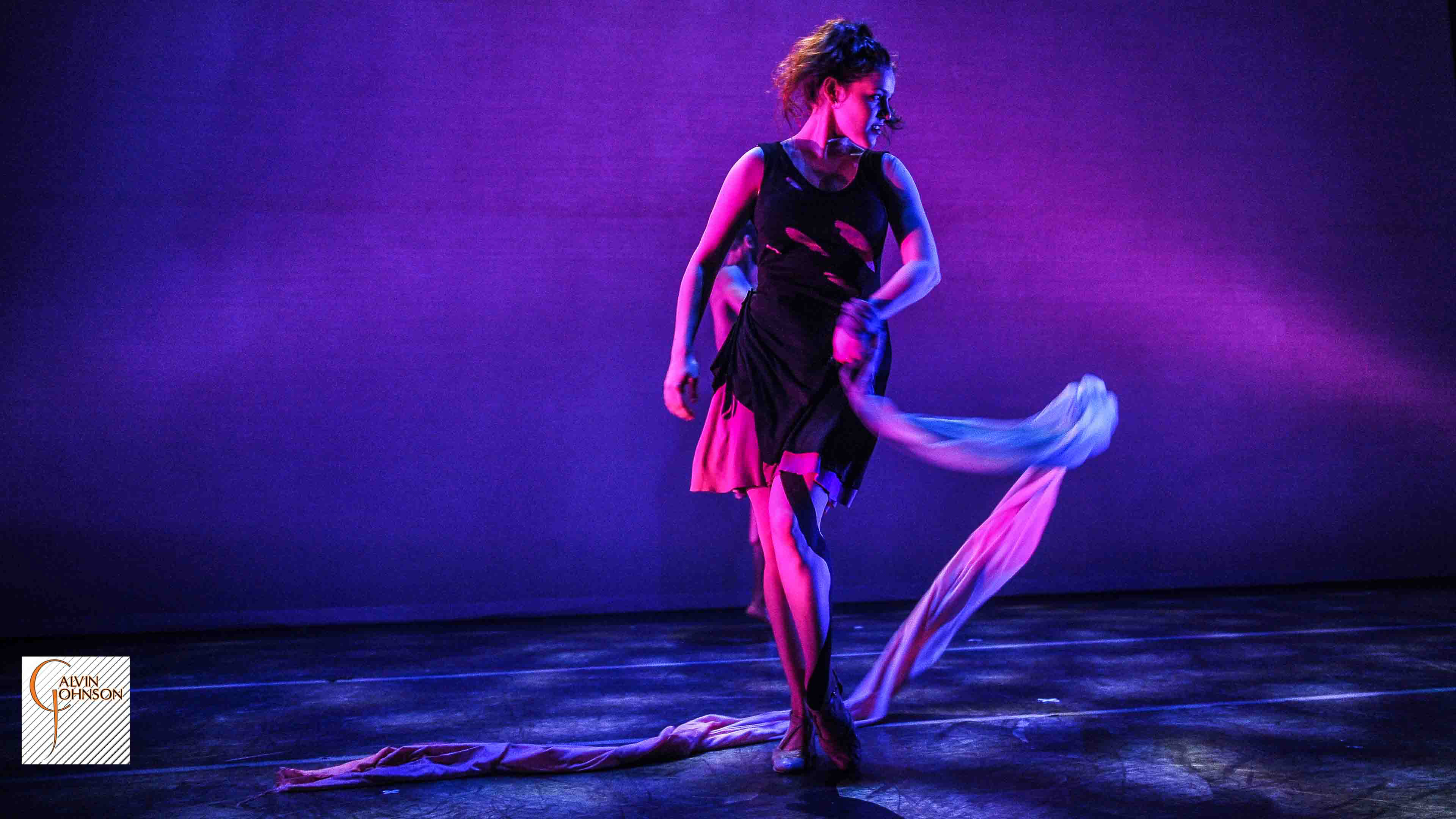 Dance performance at Carnegie Mellon University school of Drama were a male dancer is lured by a female dancer into her trap.