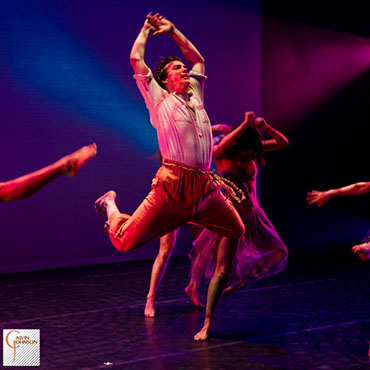 Dance performance at Carnegie Mellon University School of Drama were a male dancer is lured by beautiful mystical sirens into their trap.